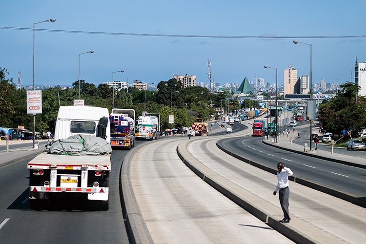 TZA DAR DarEsSalaam 2016DEC17 006