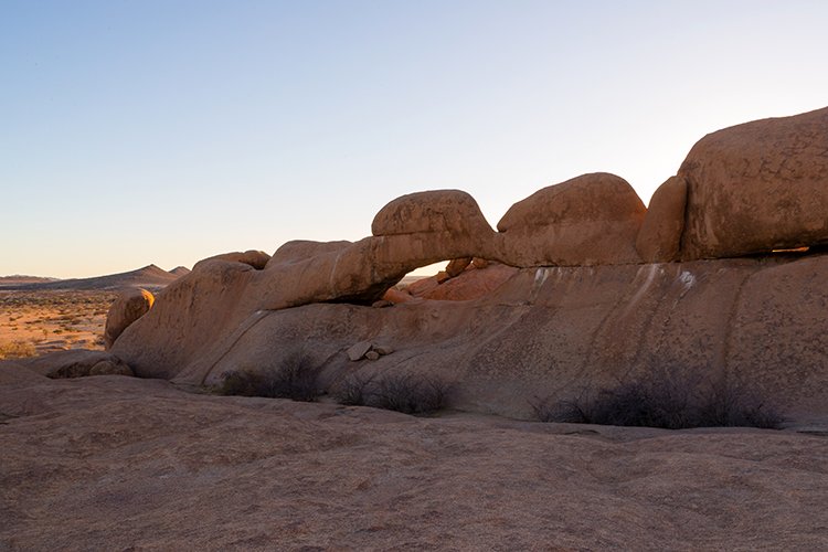 NAM ERO Spitzkoppe 2016NOV24 NaturalArch 008