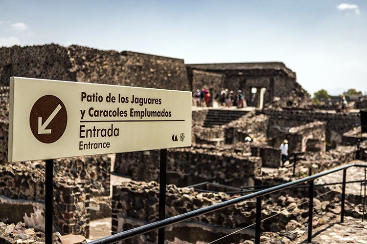MEX MEX Teotihuacan 2019APR01 Piramides 032