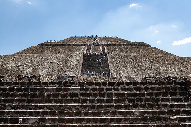 MEX MEX Teotihuacan 2019APR01 Piramides 054