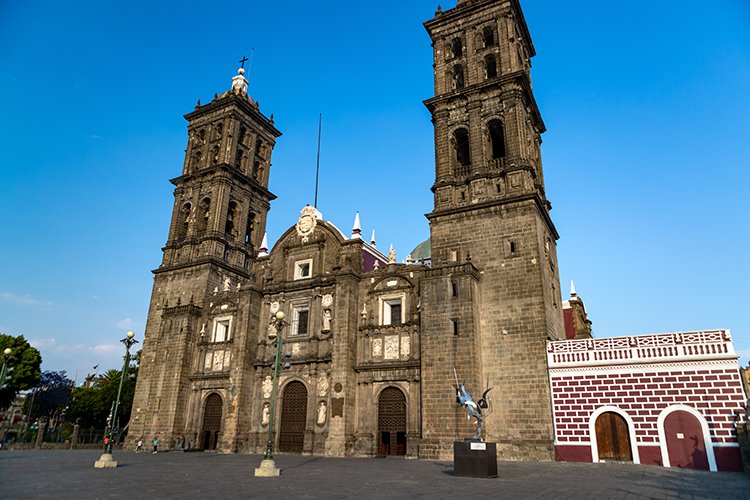 MEX PUE PueblaDeZaragoza 2019APR02 CatedralDePuebla 032