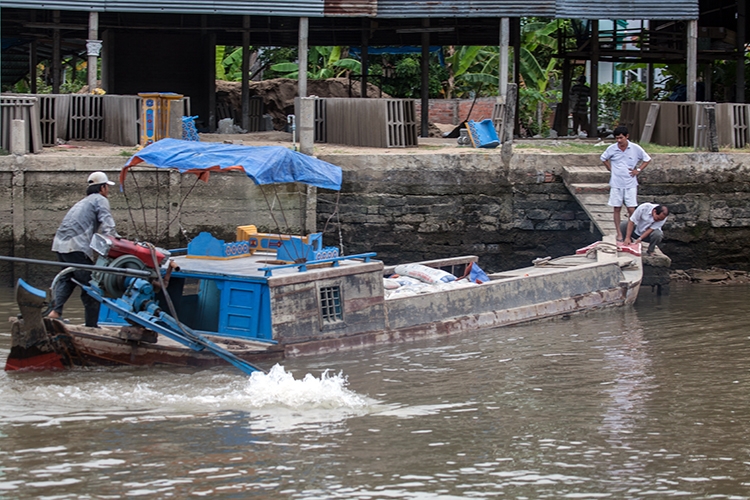 VNM CaiBe 2011APR18 MekongDelta 049