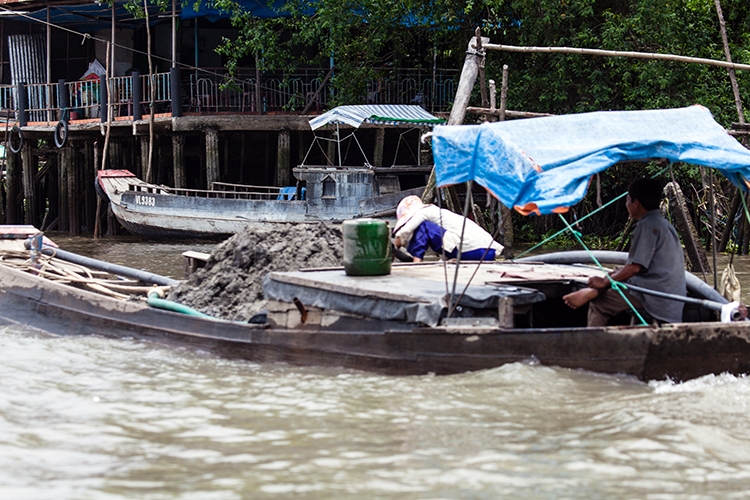 VNM CaiBe 2011APR18 MekongDelta 083