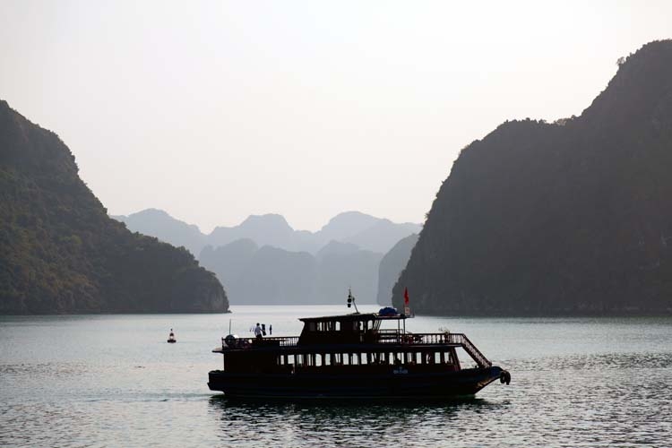 VNM HaLongBay 2011APR11 028