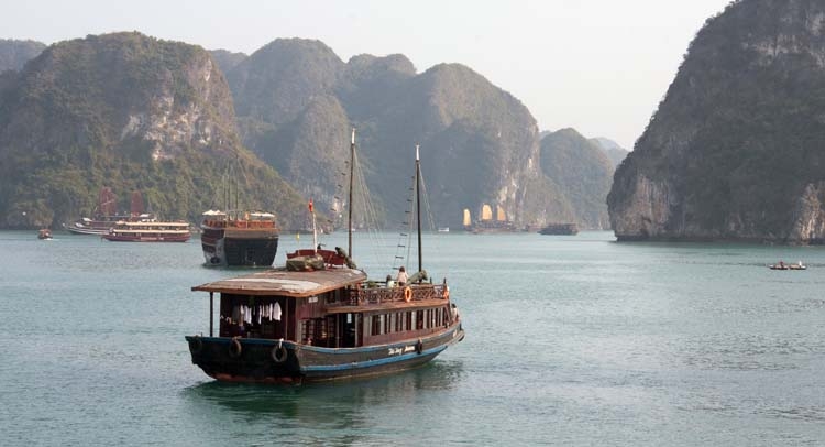 VNM HaLongBay 2011APR11 062