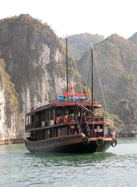 VNM HaLongBay 2011APR11 066