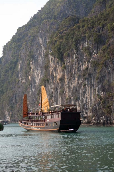 VNM HaLongBay 2011APR11 074