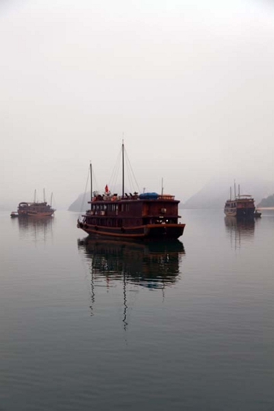 VNM HaLongBay 2011APR12 005