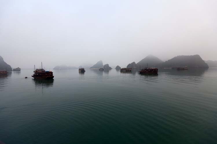 VNM HaLongBay 2011APR12 011