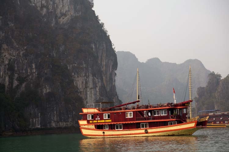 VNM HaLongBay 2011APR12 026