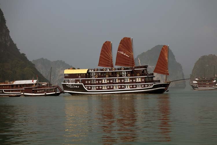 VNM HaLongBay 2011APR12 028