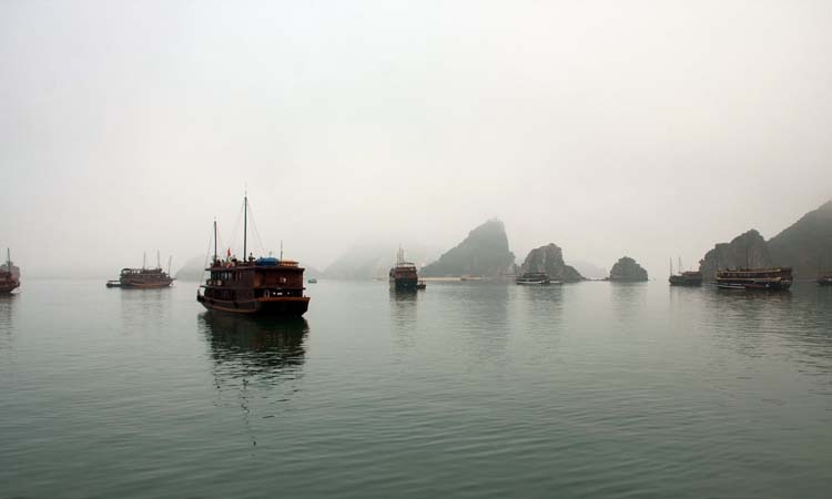 VNM HaLongBay 2011APR12 035