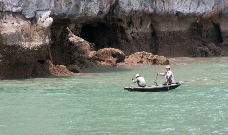 VNM HaLongBay 2011APR12 052