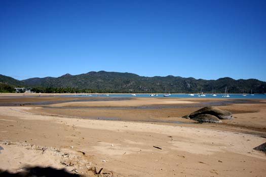 AUS QLD MagneticIsland 2008JUL19 HorseshoeBay 001