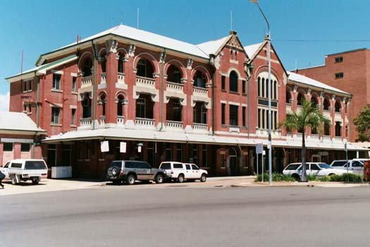 AUS QLD Townsville 20034APR14 RailwayStation 001