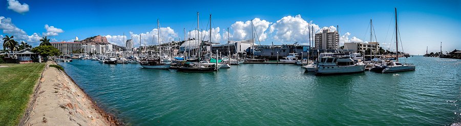 AUS QLD Townsville 2014SEPT07 PalmerStreet Panorama 001