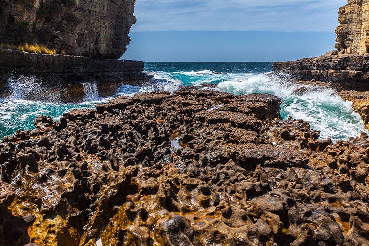 AUS TAS TasmanNP 2015JAN24 TheBlowhole 034