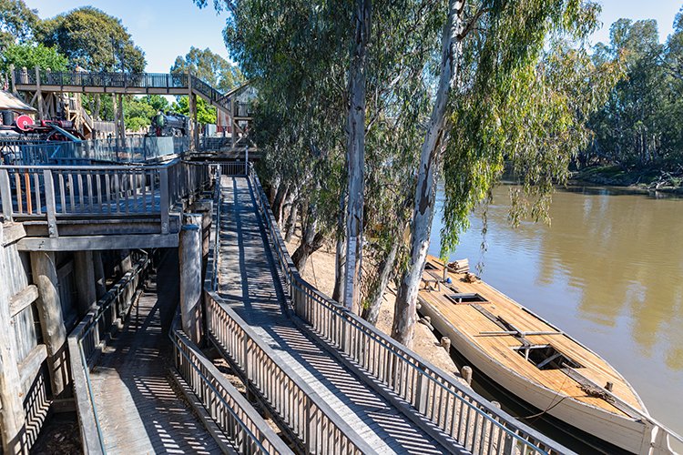 AUS VIC Echuca 2017DEC22 EchucaPort 003